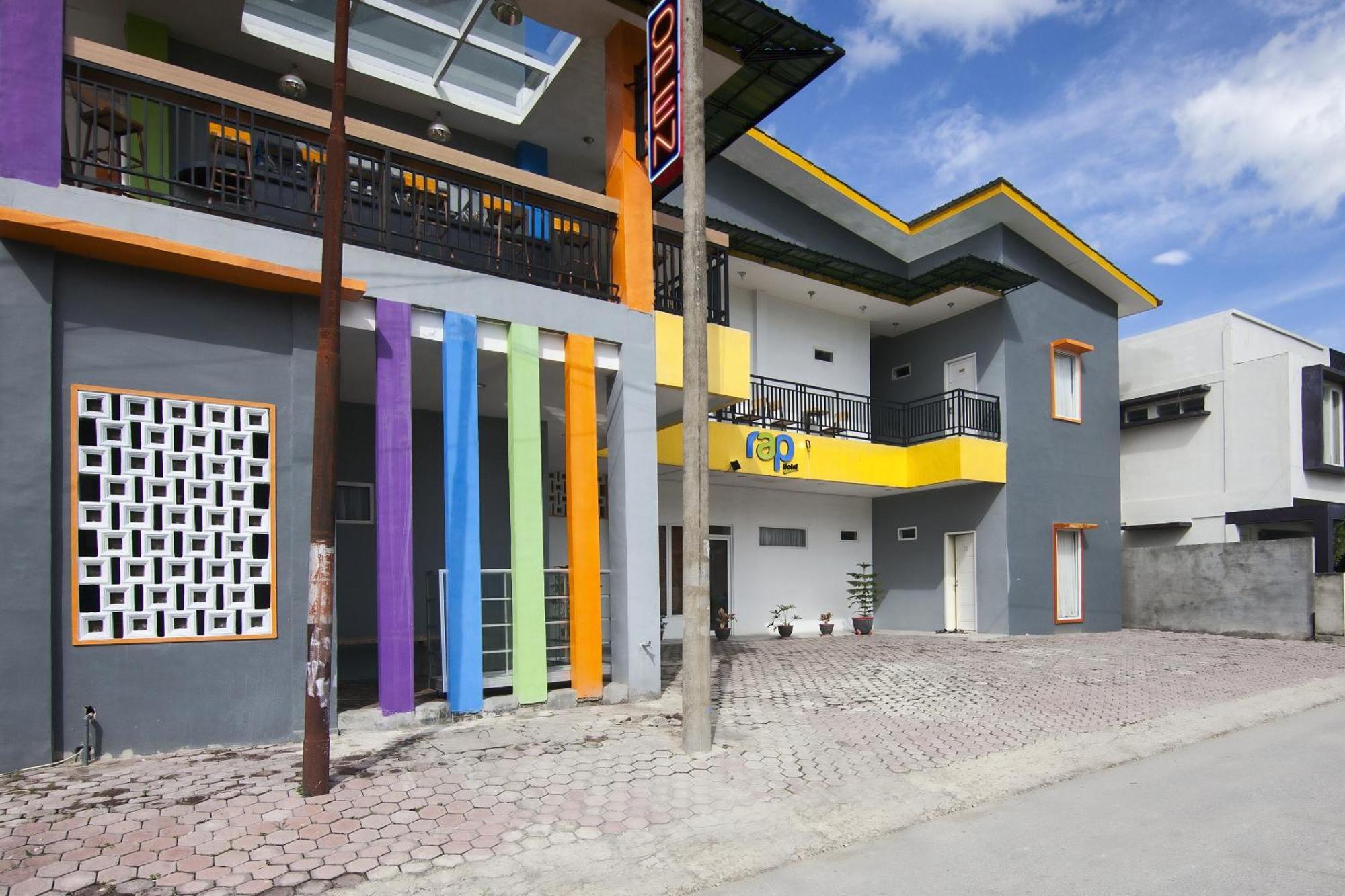 Rap Hotel Balige Exteriér fotografie